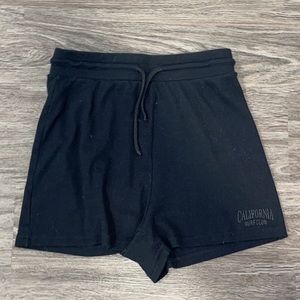 XS fit S-M ardene stretchy and comfy shorts